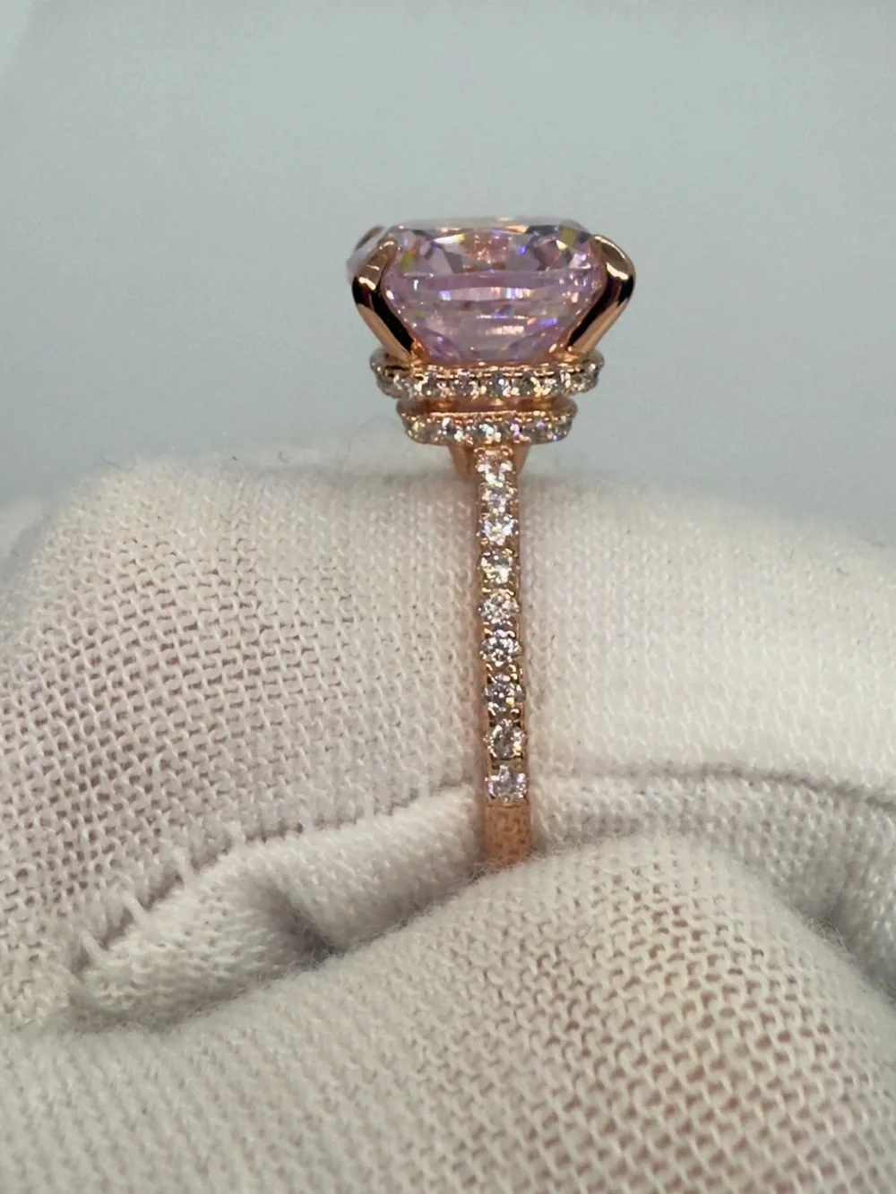 Elegant Pink Cushion-Cut MOISSANITE Ring!  SZ 5